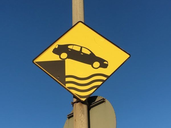 Verkeersbord in Ierland.