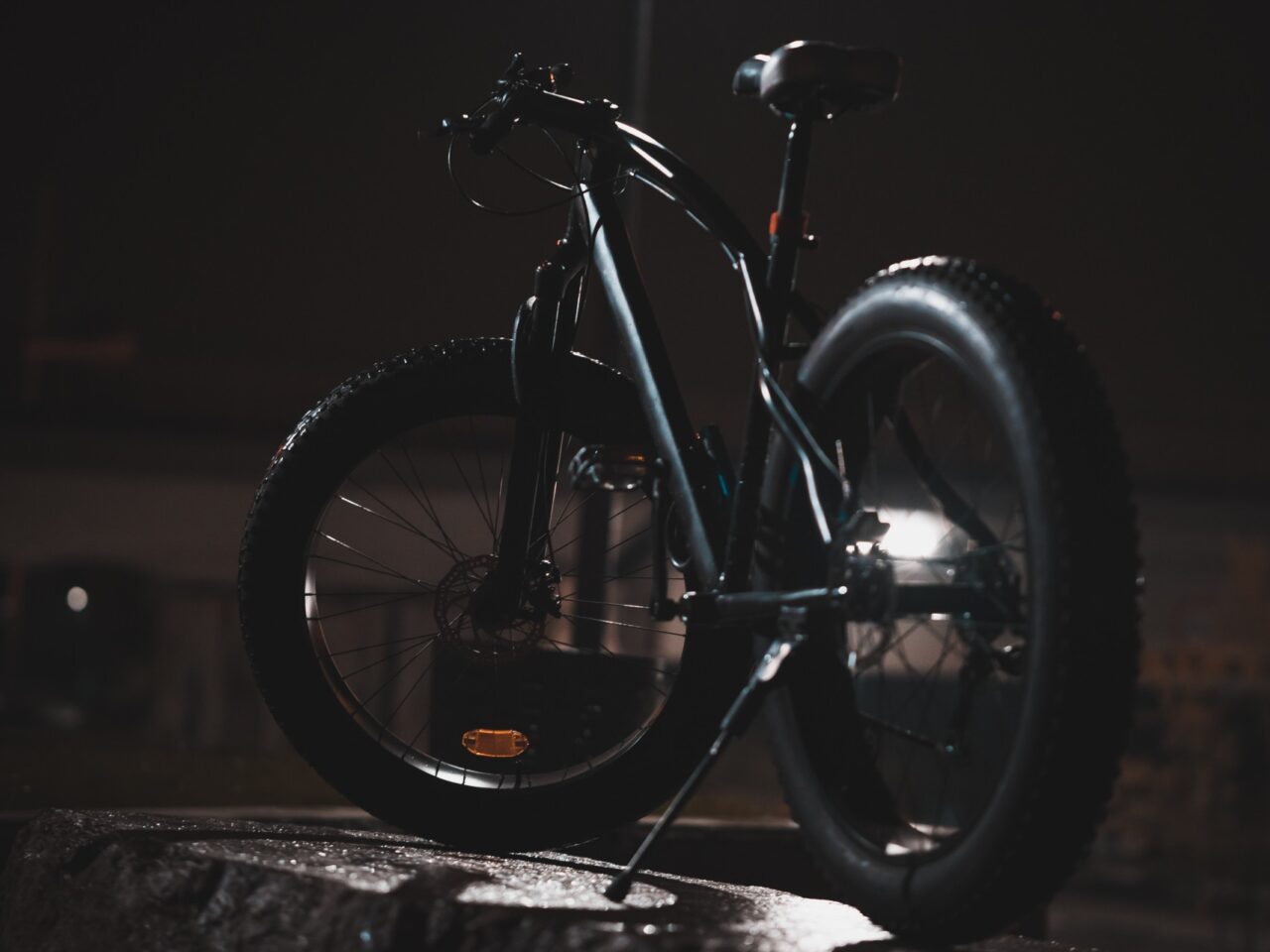 Een ongeluk met een opgevoerde fatbike zorgt vaak voor ernstig letsel, omdat de klap heel groot is door de snelheid en de massa van het voertuig.