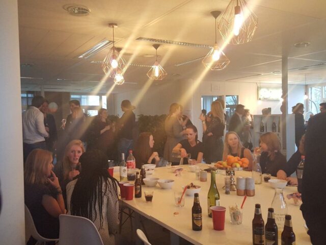 De feestelijke opening van het kantoor van JBL&G in Amsterdam.