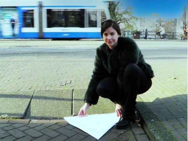 Eigenaar Steffy Roos du Maine van letselschadebureau JBL&G: "Ik voel me duizend keer beter beschermd door duidelijke haaientanden dan door een haast onzichtbaar drempeltje."