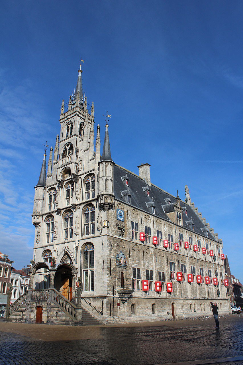 Als u letselschade heeft opgelopen in de omgeving van Gouda, kunnen onze juristen u helpen bij het claimen van uw schadevergoeding.