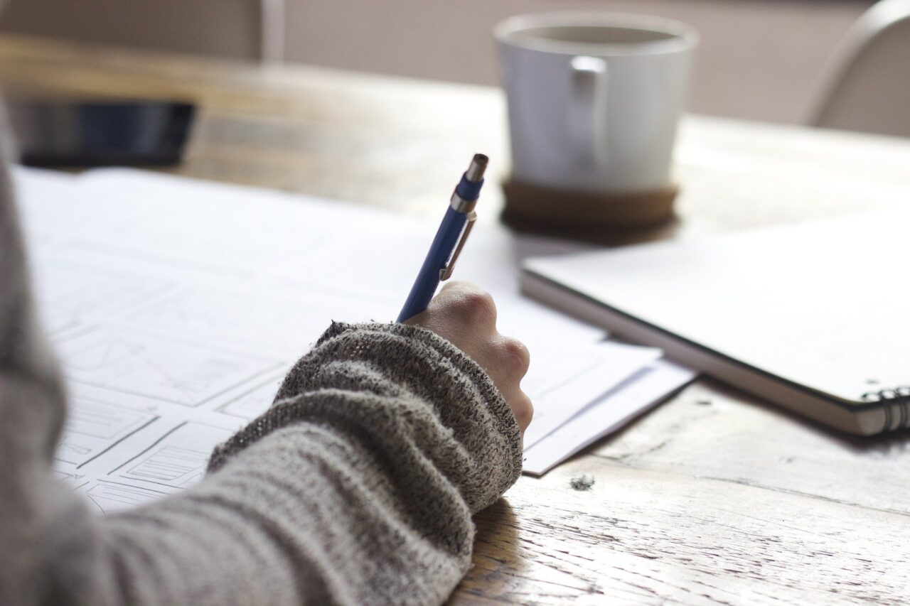 Als uw partner ernstig letsel heeft opgelopen, moet u vaak ook veel administratieve zaken regelen.