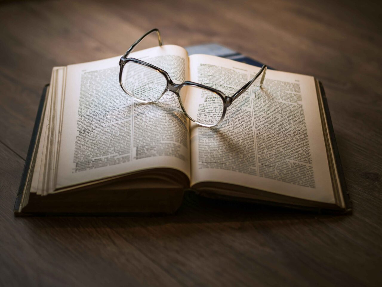 Als u smartengeld wilt claimen na een ongeval, kunt u kiezen voor de hulp van een advocaat of jurist.
