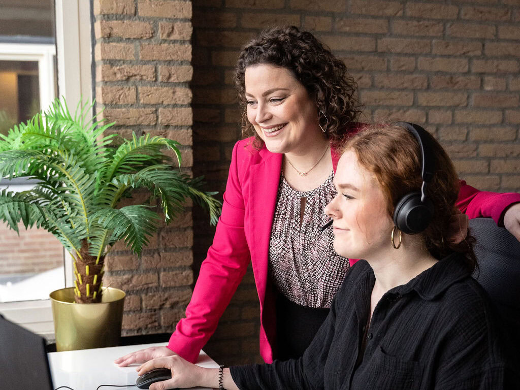 Chief Customer Officer Esther Heijnen En Jurist Intake Marlin Benjamins Aspect Ratio 4 3