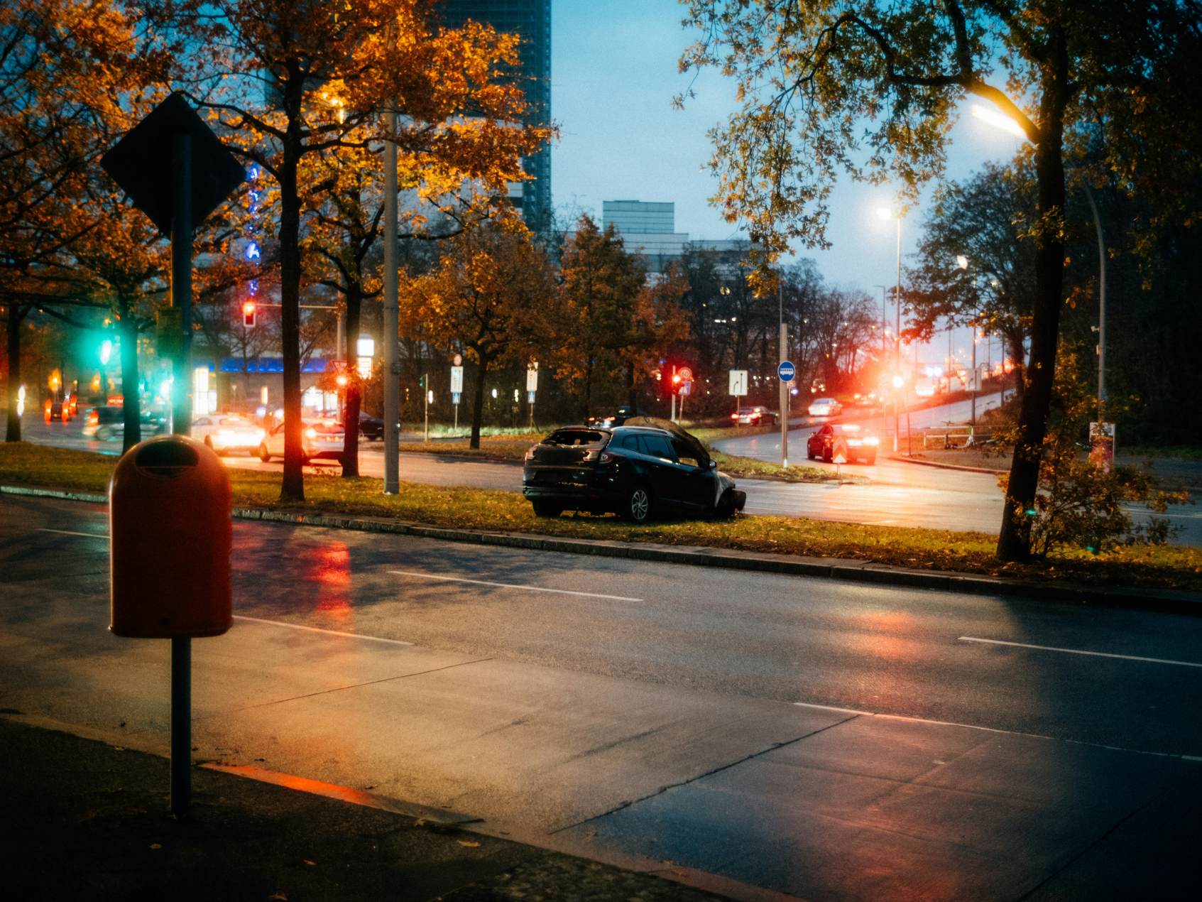 Uit het jaarverslag van het Waarborgfonds Motorverkeer blijkt dat er steeds vaker gewonden worden achtergelaten na een ongeluk.
